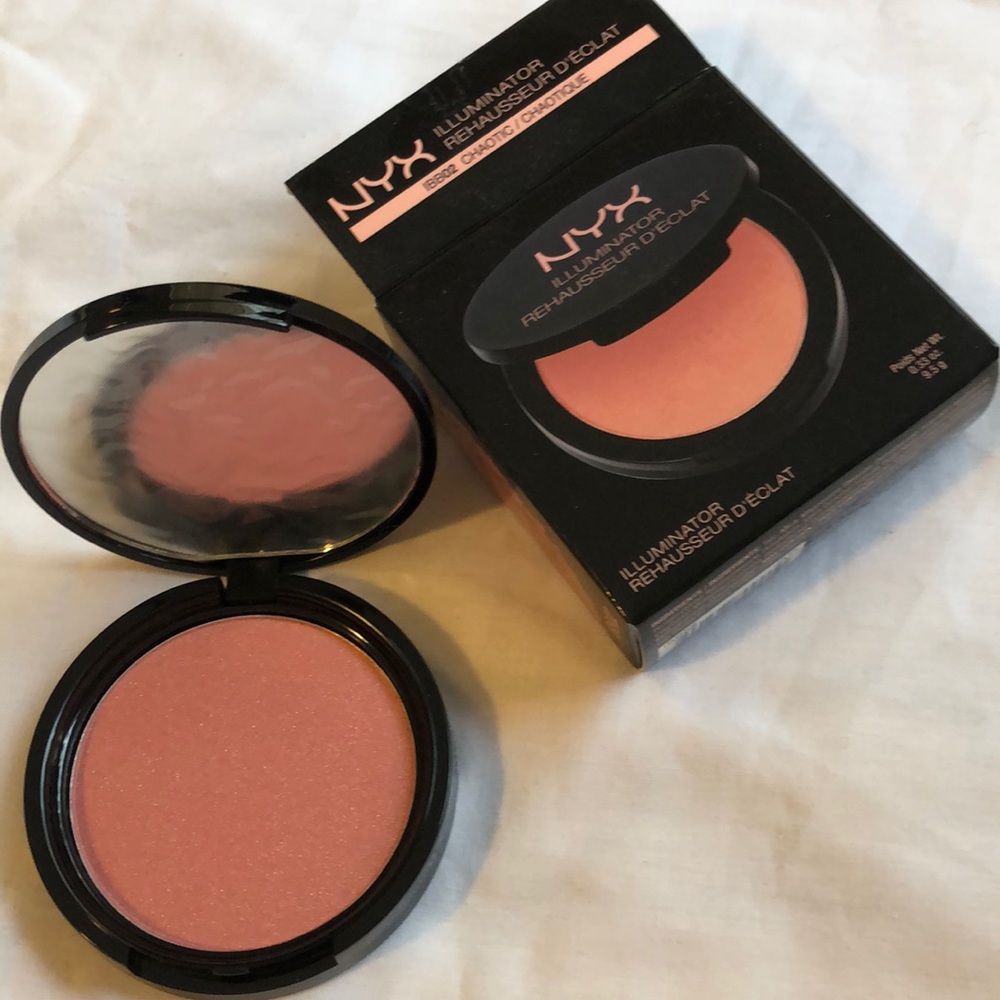 Illuminator